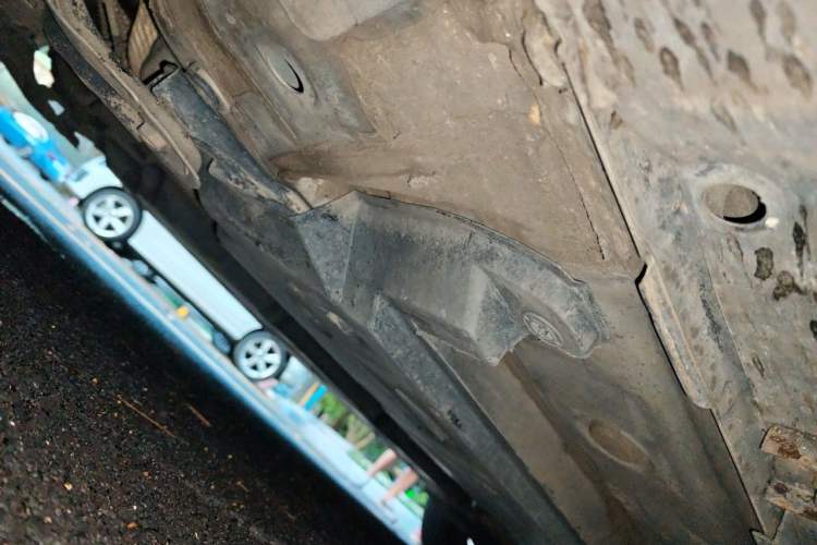 Used Toyota C-HR 2020 2.0L Leading Edition Chassis Front Left