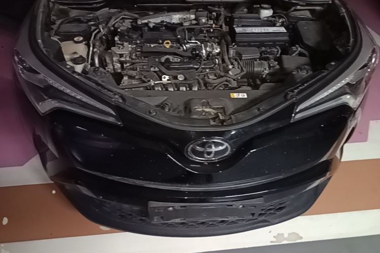 Used Toyota C-HR 2020 2.0L Luxury Edition Engine Bay