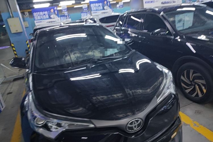 Used Toyota C-HR 2020 2.0L Leading Edition Exterior 1