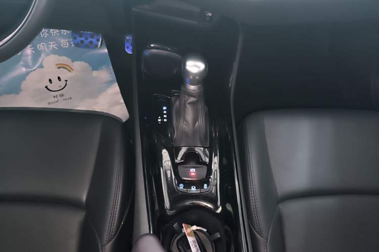 Used Toyota C-HR 2020 2.0L Luxury Edition Gear Lever
