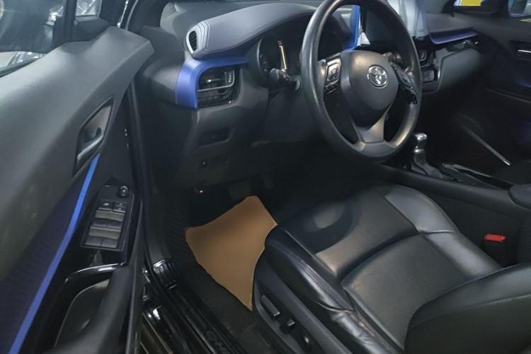 Used Toyota C-HR 2020 2.0L Leading Edition Left Front Seat