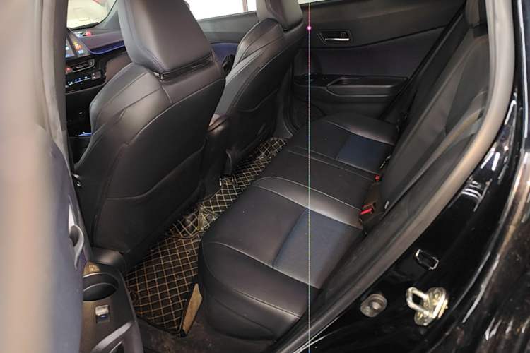 Used Toyota C-HR 2020 2.0L Leading Edition Left Rear Seat