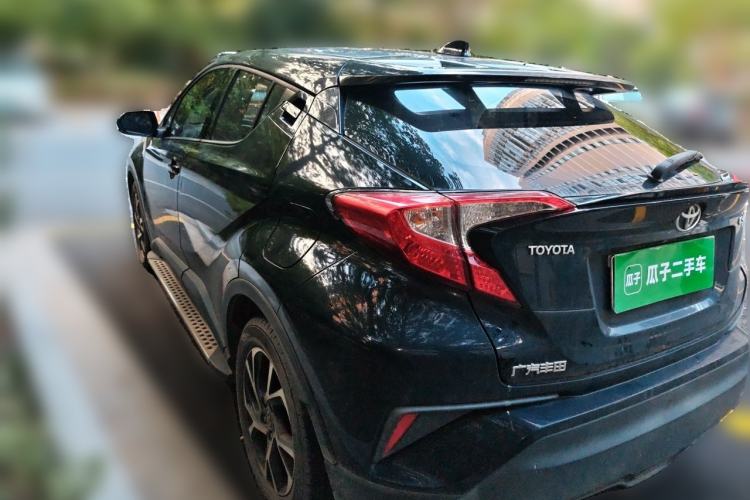 Used Toyota C-HR 2020 2.0L Leading Edition Rear Left 45 Deg