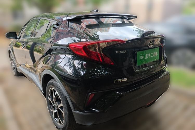 Used Toyota C-HR 2020 2.0L Leading Edition Rear Left 45 Deg