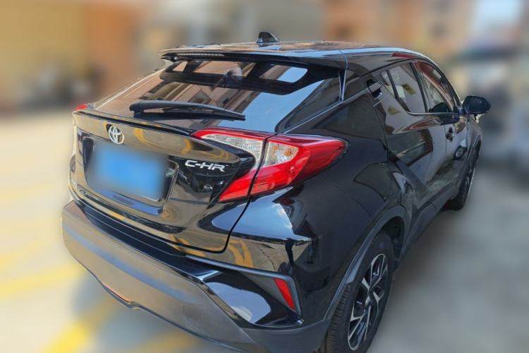 Used Toyota C-HR 2020 2.0L Leading Edition Rear Right 45 Deg