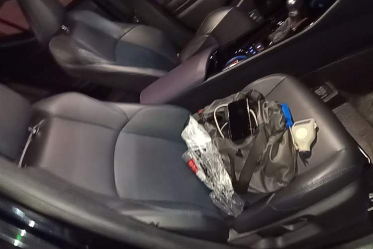 Used Toyota C-HR 2020 2.0L Luxury Edition Right Front Seat