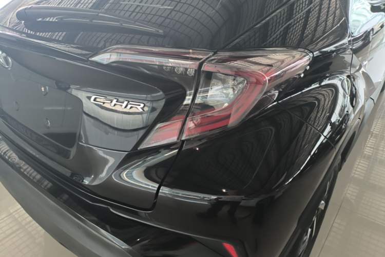 Used Toyota C-HR 2020 2.0L Luxury Edition Right Rear Taillight