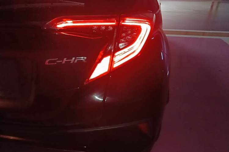 Used Toyota C-HR 2020 2.0L Luxury Edition Right Rear Taillight
