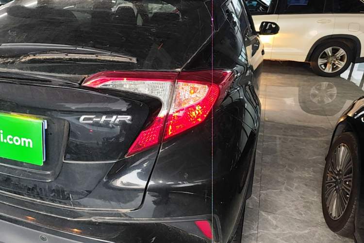 Used Toyota C-HR 2020 2.0L Leading Edition Right Rear Taillight