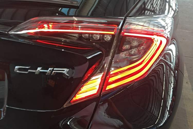 Used Toyota C-HR 2020 2.0L Luxury Edition Right Rear Taillight