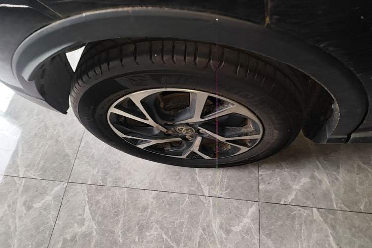 Used Toyota C-HR 2020 2.0L Leading Edition Right Rear Wheel Hub