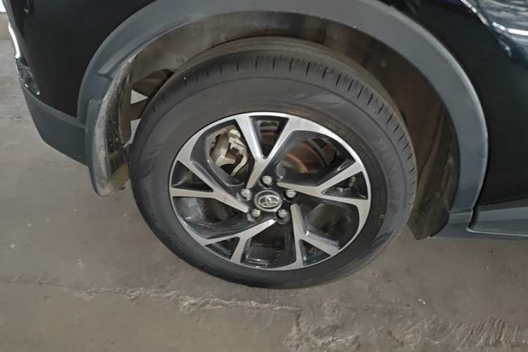 Used Toyota C-HR 2020 2.0L Luxury Edition Right Rear Wheel Hub