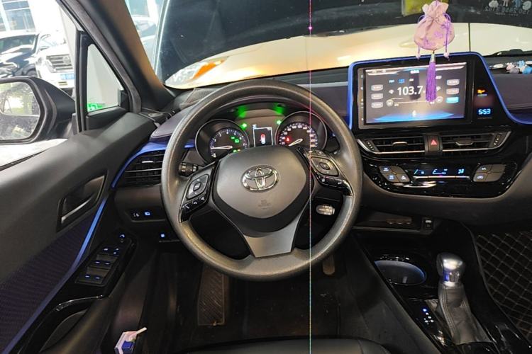 Used Toyota C-HR 2020 2.0L Leading Edition Steering Wheel