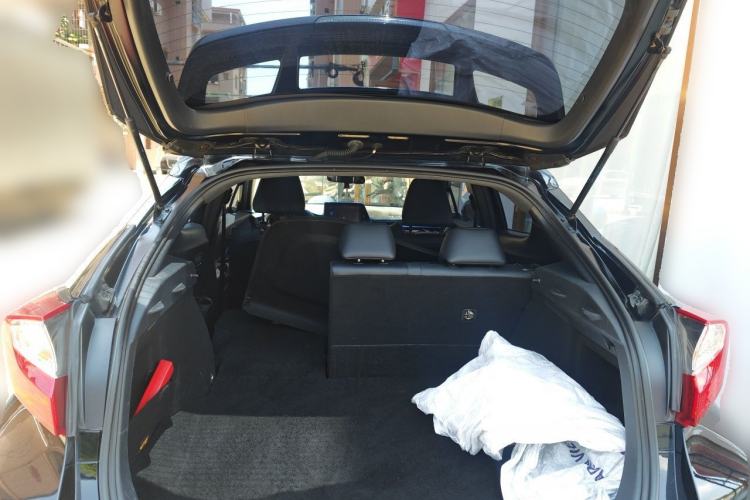Used Toyota C-HR 2020 2.0L Leading Edition Trunk