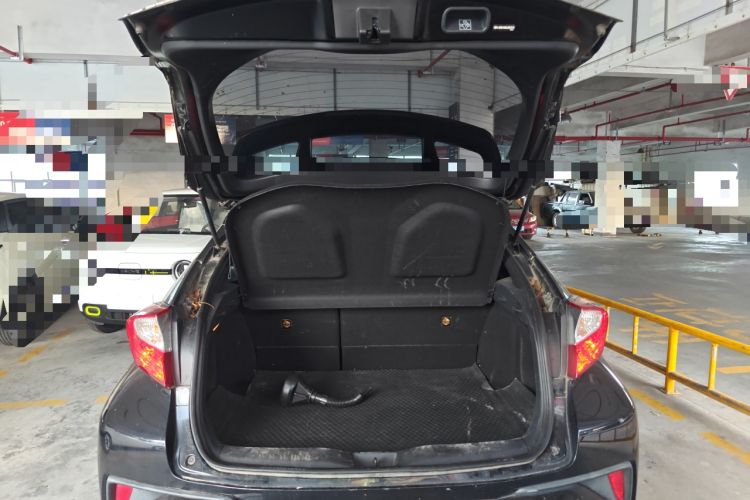 Used Toyota C-HR 2020 2.0L Leading Edition Trunk