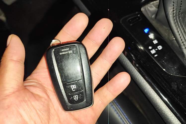 Used Toyota C-HR 2020 2.0L Leading Edition Vehicle Key