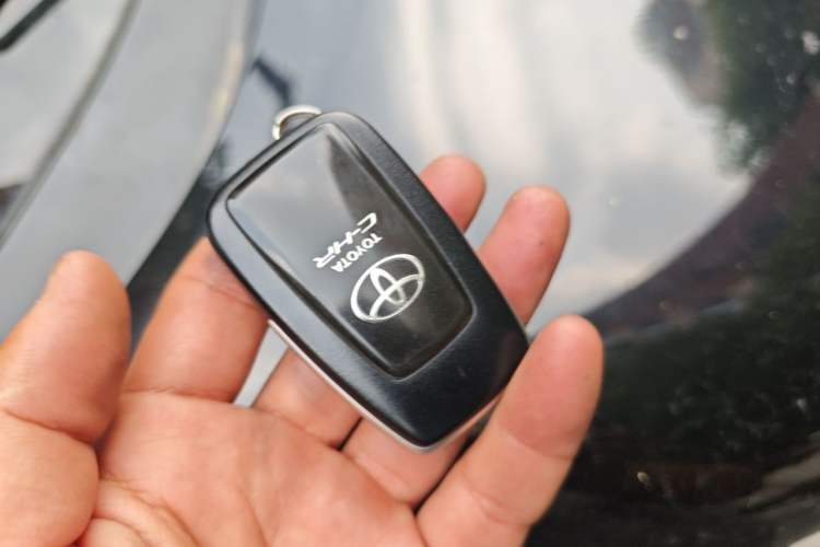Used Toyota C-HR 2020 2.0L Leading Edition Vehicle Key