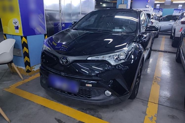 Used Toyota C-HR 2020 2.0L Leading Edition Guazi used car, China used car export, Used car for sale, Used cars, Cheapest cars for sale