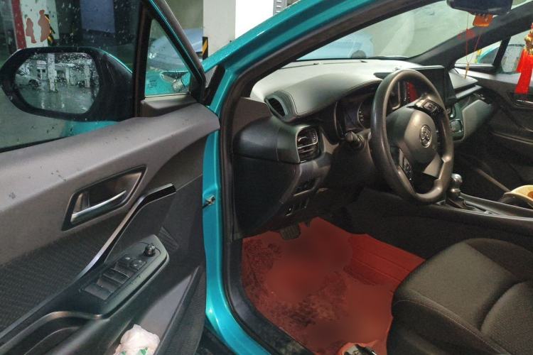 Used Toyota C-HR 2020 2.0L Comfort Edition Driver Seat