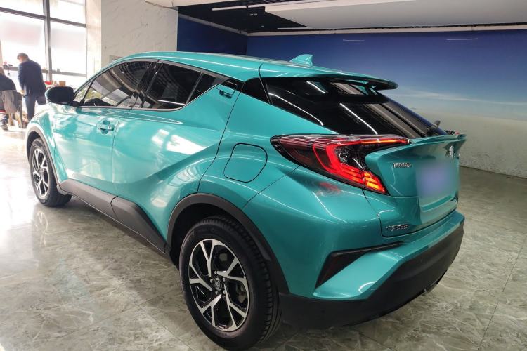 Used Toyota C-HR 2020 2.0L Luxury Edition Exterior 2