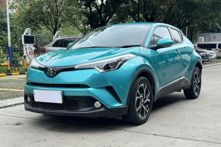 Used Toyota C-HR 2020 2.0L Leading Edition Exterior 4