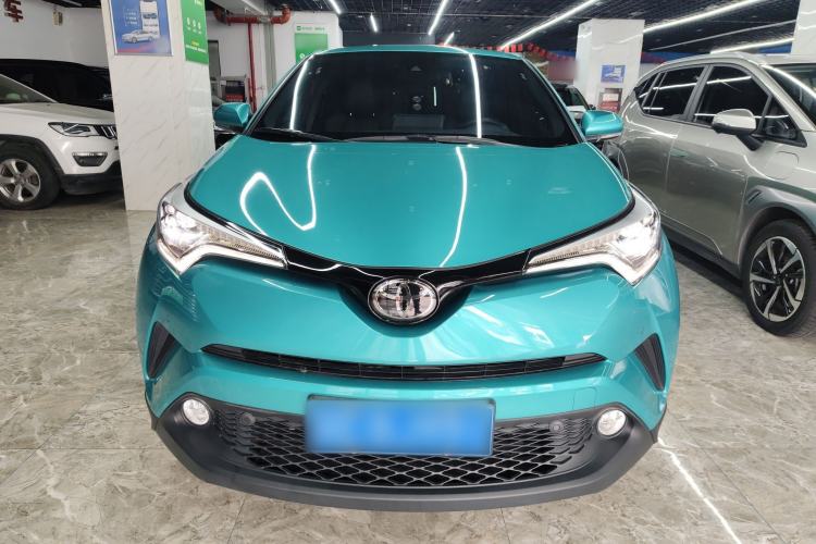 Used Toyota C-HR 2020 2.0L Luxury Edition Front