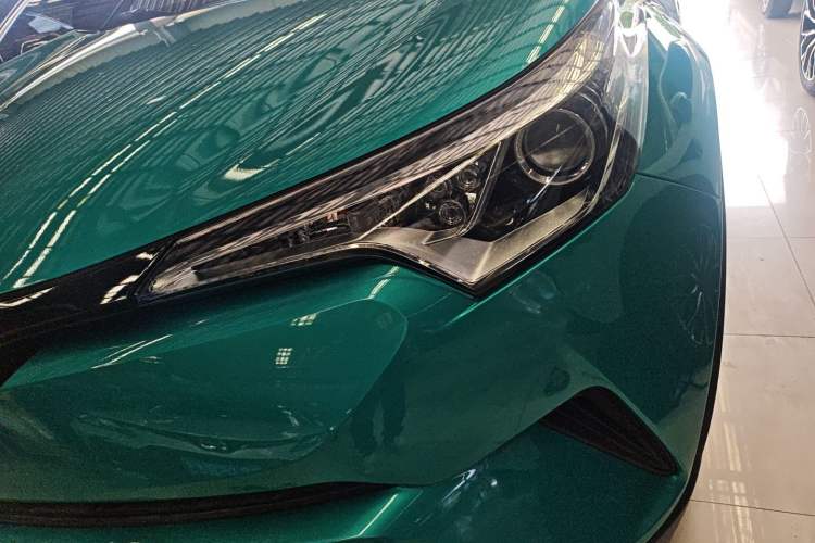Used Toyota C-HR 2020 2.0L Leading Edition Left Front Headlight