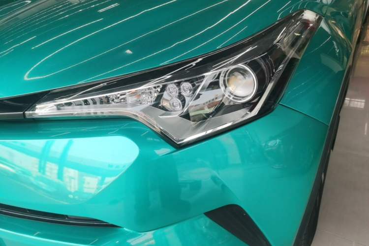 Used Toyota C-HR 2020 2.0L Leading Edition Left Front Headlight