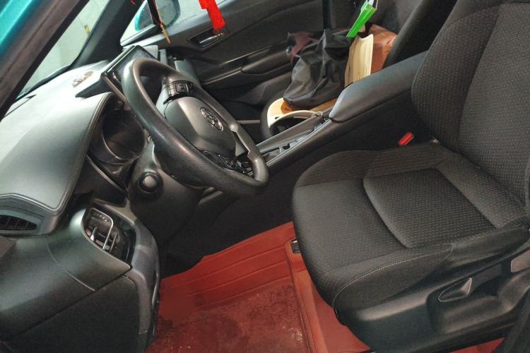 Used Toyota C-HR 2020 2.0L Comfort Edition Left Front Seat