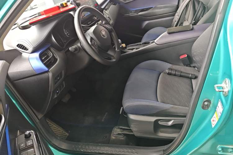 Used Toyota C-HR 2020 2.0L Leading Edition Left Front Seat