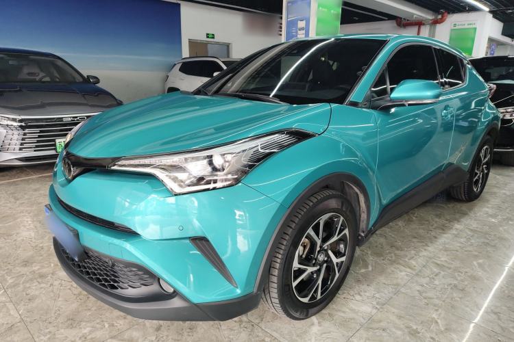 Used Toyota C-HR 2020 2.0L Luxury Edition Guazi used car, China used car export, Used car for sale, Used  cars, Cheapest cars for sale