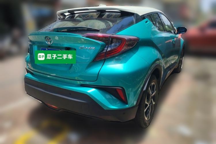 Used Toyota C-HR 2020 2.0L Luxury Edition Rear Right 45 Deg