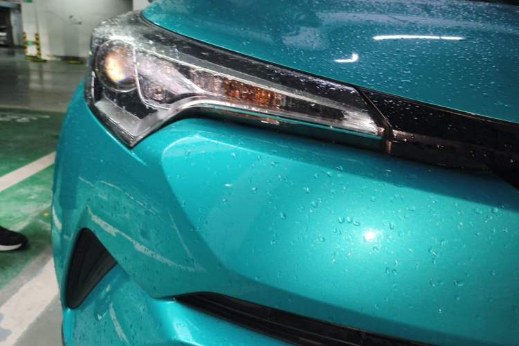 Used Toyota C-HR 2020 2.0L Comfort Edition Right Front Headlight