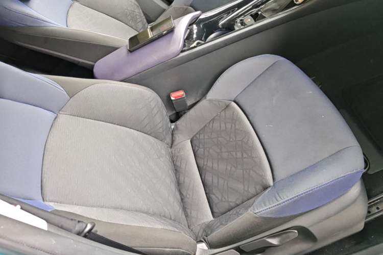 Used Toyota C-HR 2020 2.0L Leading Edition Right Front Seat