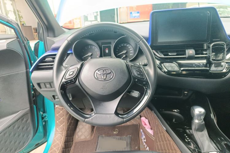 Used Toyota C-HR 2020 2.0L Luxury Edition Steering Wheel
