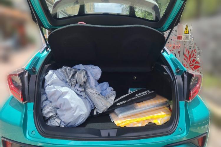Used Toyota C-HR 2020 2.0L Luxury Edition Trunk