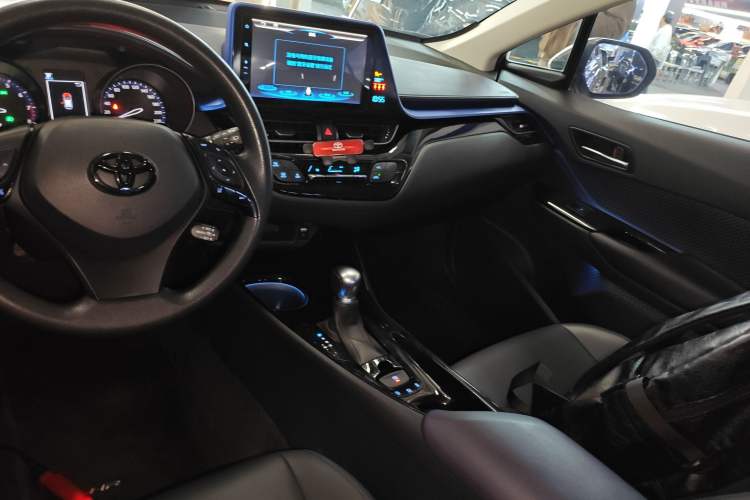 Used Toyota C-HR 2020 2.0L Leading Edition Audio And AC Panel