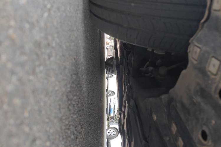 Used Toyota C-HR 2020 2.0L Leading Edition Chassis Front Right