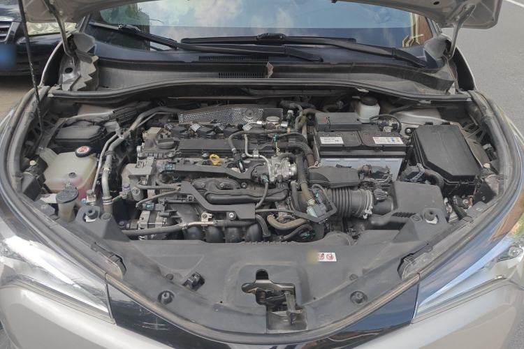 Used Toyota C-HR 2020 2.0L Leading Edition Engine Bay