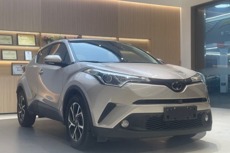 Used Toyota C-HR 2020 2.0L Leading Edition Exterior 1