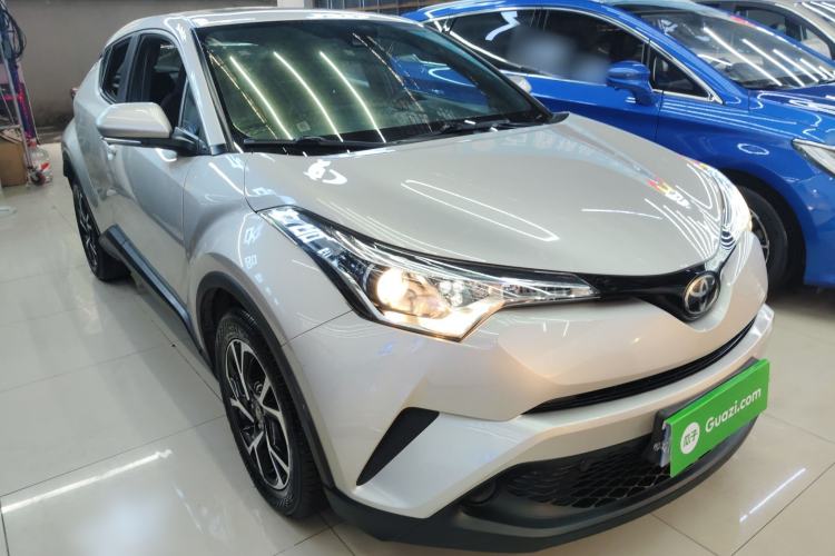 Used Toyota C-HR 2020 2.0L Comfort Edition Exterior 2