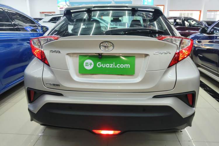 Used Toyota C-HR 2020 2.0L Comfort Edition Exterior 4