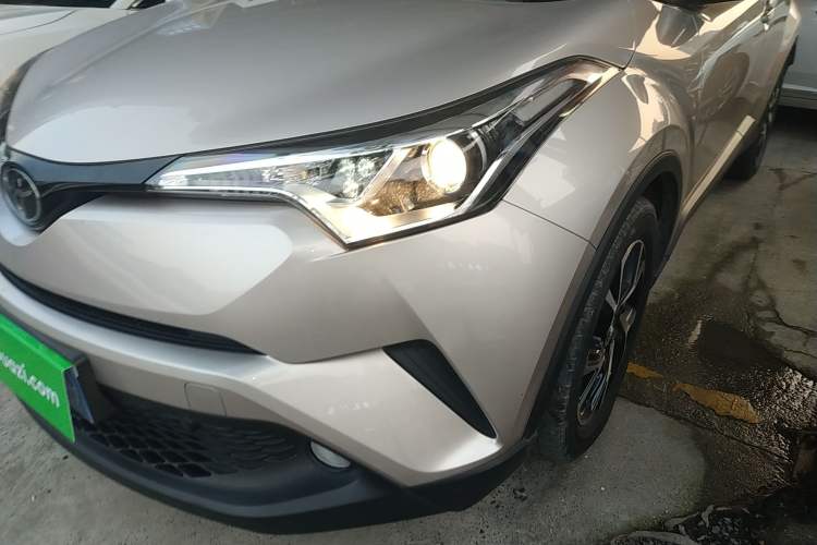 Used Toyota C-HR 2020 2.0L Leading Edition Left Front Headlight