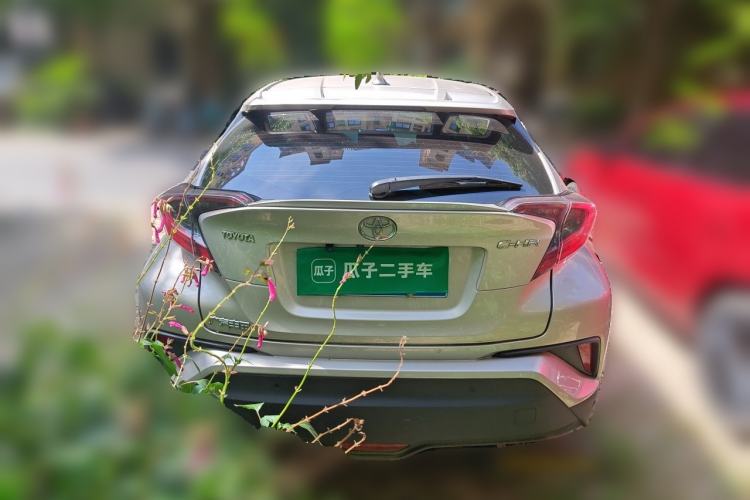 Used Toyota C-HR 2020 2.0L Luxury Edition Rear