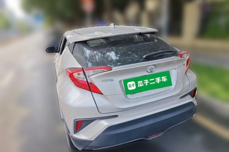 Used Toyota C-HR 2020 2.0L Leading Edition Rear Left 45 Deg