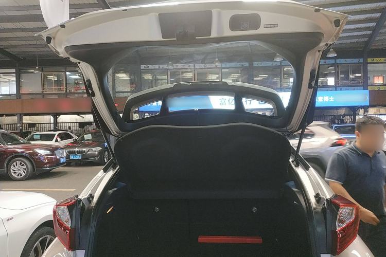 Used Toyota C-HR 2020 2.0L Leading Edition Trunk