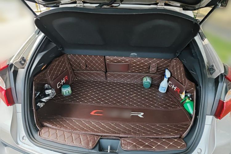 Used Toyota C-HR 2020 2.0L Leading Edition Trunk