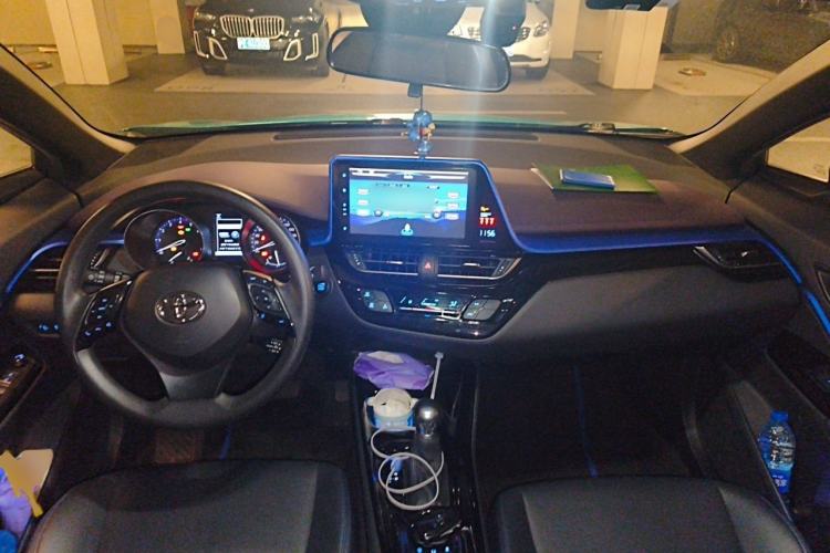 Used Toyota C-HR 2020 2.0L Leading Edition Center Console