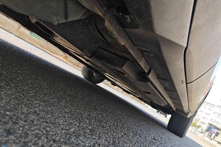Used Toyota C-HR 2020 2.0L Comfort Edition Chassis Rear Right