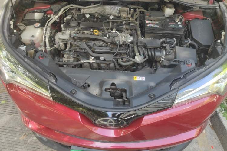 Used Toyota C-HR 2020 2.0L Leading Edition Engine Bay